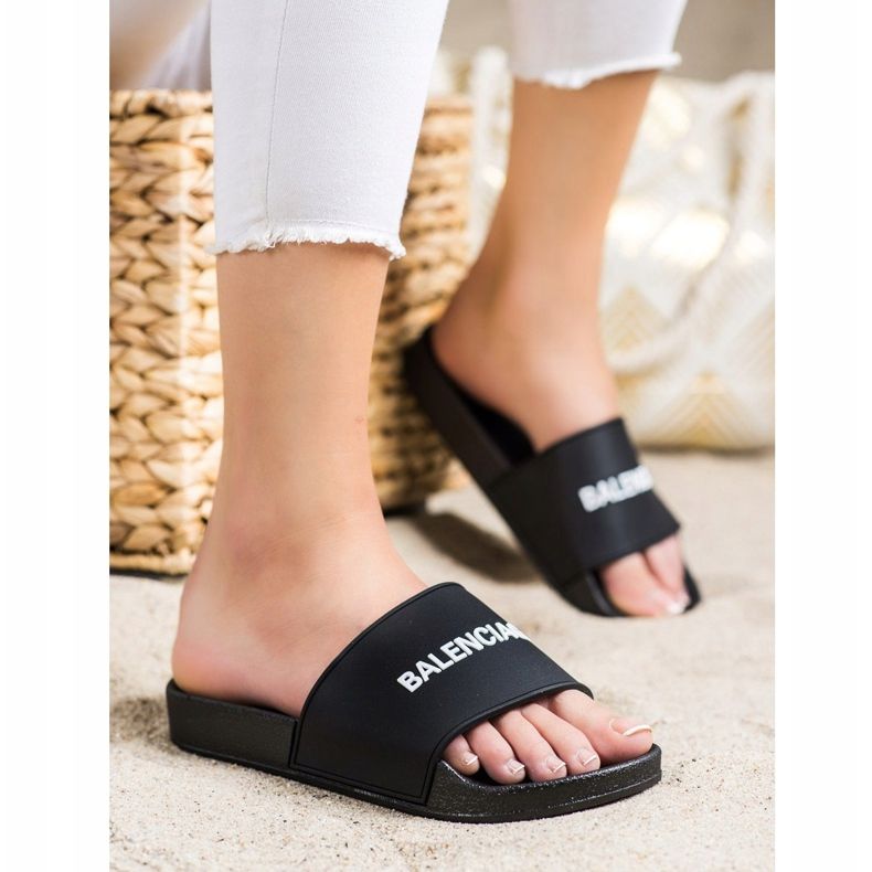 Seastar Klassiska svarta tofflor 1