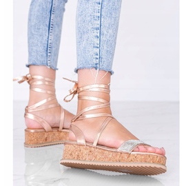 Rosa sandaler bundna med zirkoner Ves gyllene 1