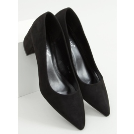 Svarta pumpar lågklackat svart LL81 Svart 1