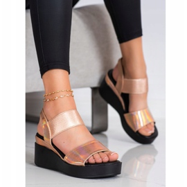Coura Shiny Wedge Sandals gyllene 1