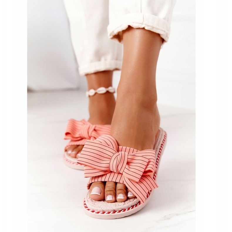 PS1 Gummi tofflor med en rosa Gabriell rosett 2