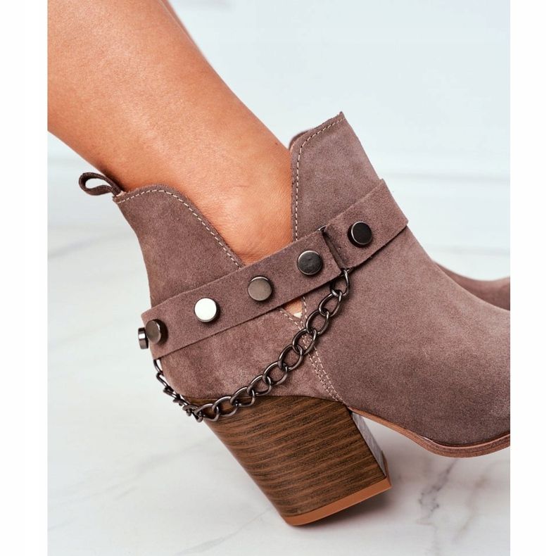 Lewski Shoes Velour stövlar på en bar Lewski skor 2880 brun 2