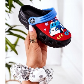 Barn skum tofflor Crocs Black Blue Oscar svart röd blå 2