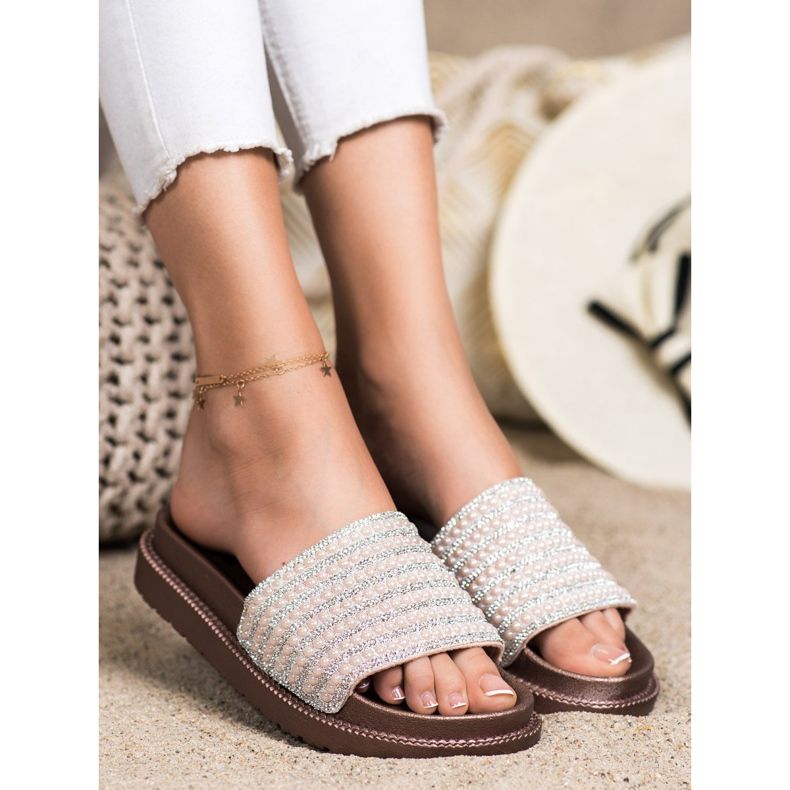 SHELOVET Tofflor På Plattformen Med Cubic Zirconia beige gyllene 1