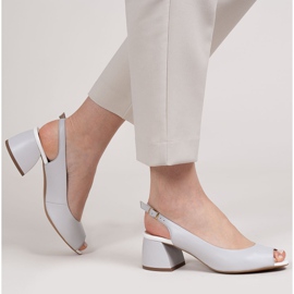 Marco Shoes Grå lädersandaler 1506P med en stabil häl 2