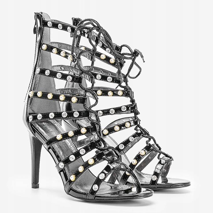 Svarta sandaler på stiletten The Twist 1