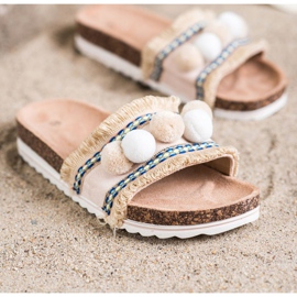 SHELOVET Trendiga tofflor med pompoms beige 1