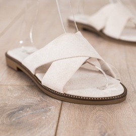 Ideal Shoes Eleganta mocka tofflor beige 1