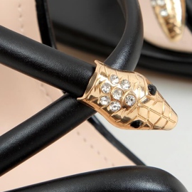 Svarta M311P Svarta tofflor på en nål 2