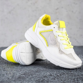 SHELOVET Sneakers med mesh vit 1