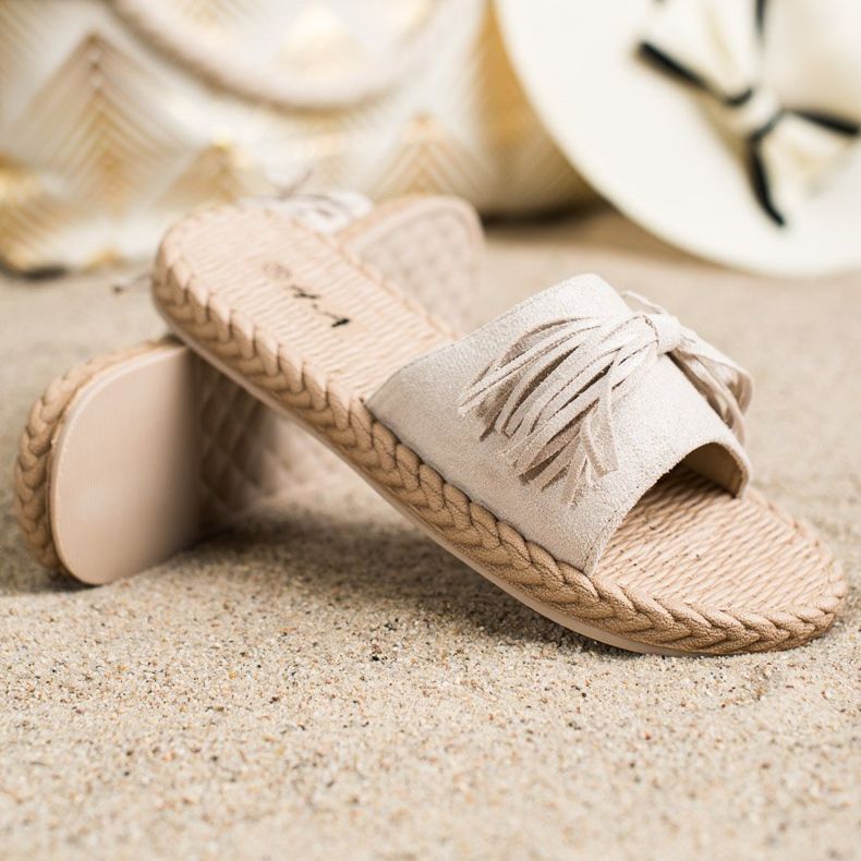 SHELOVET Tofflor med fransar beige 1