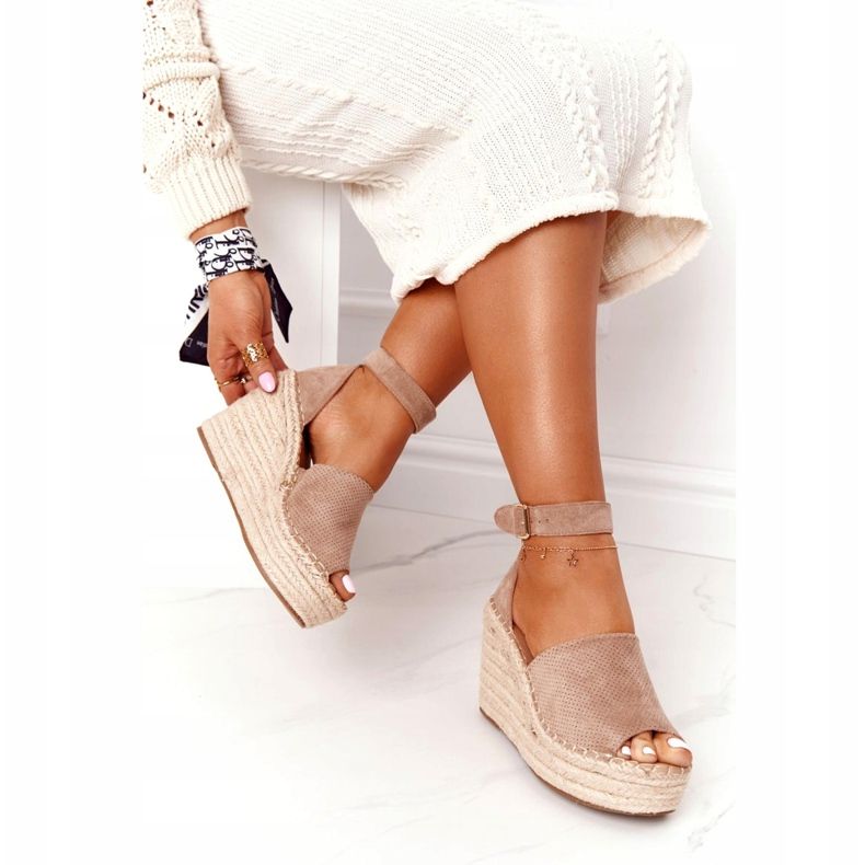 MSMG Ljusbruna Makenna Wedge Sandaler med flätor beige 4