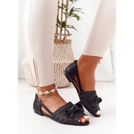 Platta sandaler med flätad Lu Boo svart 1