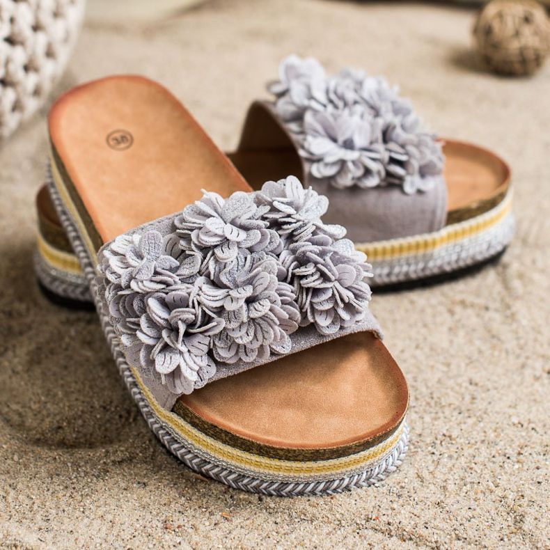 SHELOVET Tofflor På Plattformen Med Prydnad grå 1