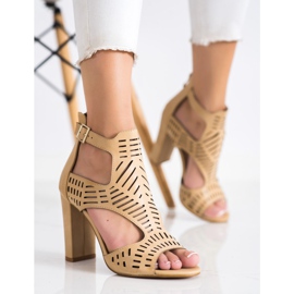 Renda Openwork modesandaler beige 2