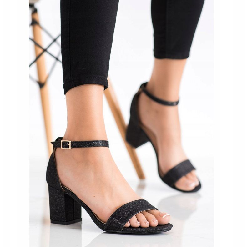 Mannika Klassiska sandaler med glitter svart 1