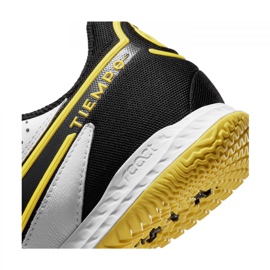 Nike React Legend 9 Pro Ic M DA1183-107 fotbollsskor mångfärgad vit 1