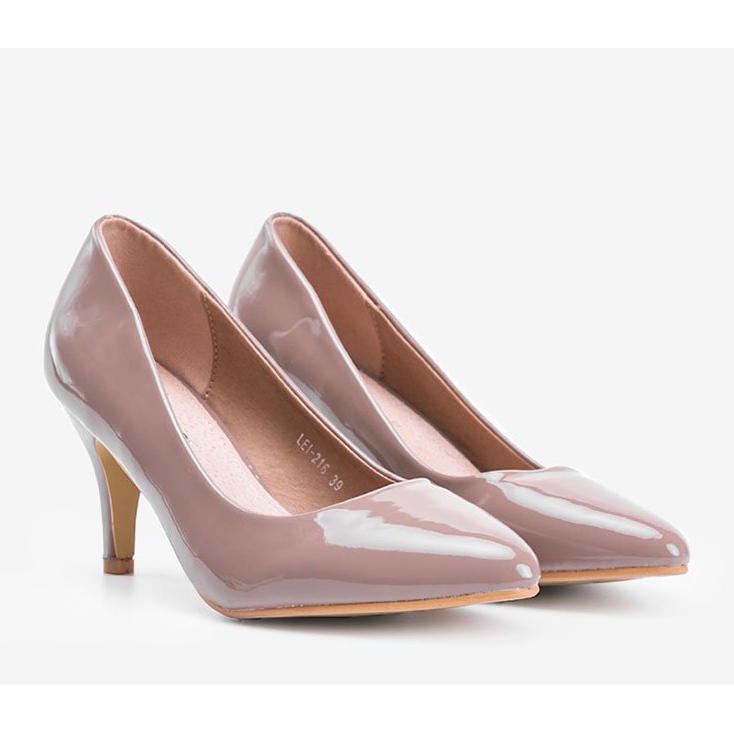 Mörkbeige pumps på en Faith stilettklack 1