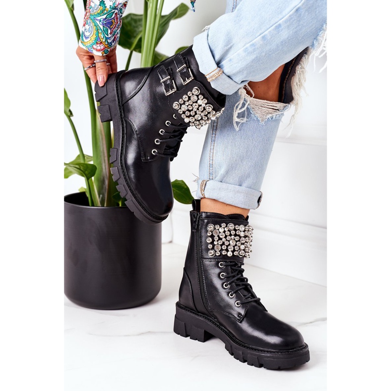 PS1 Varma arbetare med pärlor svart nu eller aldrig 2