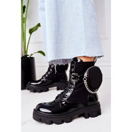 PS1 Varma arbetare med njursvart får utseendet 2