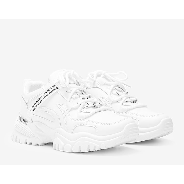 Vita sneakers med en tjock Zooey -sula 1