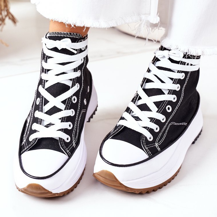 FJ1 Höga sneakers på den elektriska kärlekssvarta plattformen vit 1