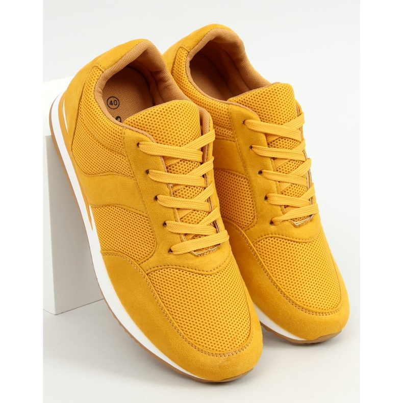 CZ-792 gula honungssportskor 1