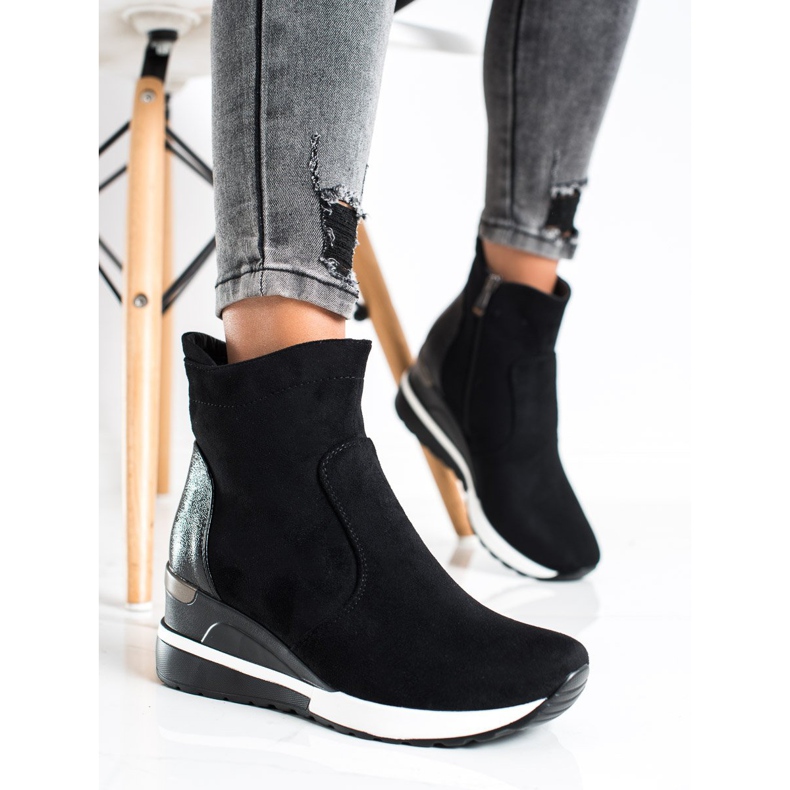 Höga stövlar på kilen VINCEZA svart 1