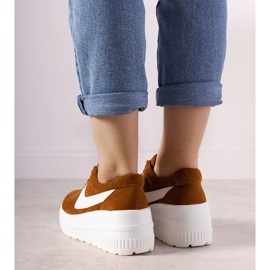 Bruna sportskor med hög Chillout -sula 2