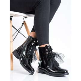 S. BARSKI Stövlar tillverkade av lackerat ekoläder S.BARSKI svart 2