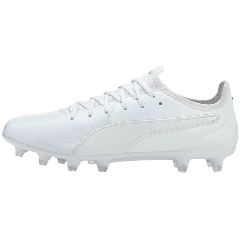Fotbollsskor Puma King Pro Fg M 105608 05 vit vit 2