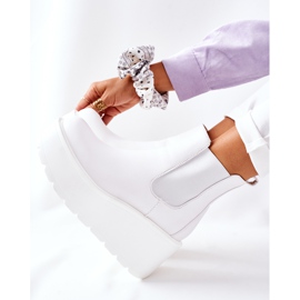 PB1 Vita isolerade stövlar Montiano 1