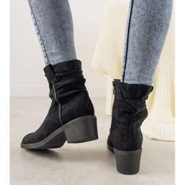 Svarta quiltade stövlar för kvinnor Cognac 1