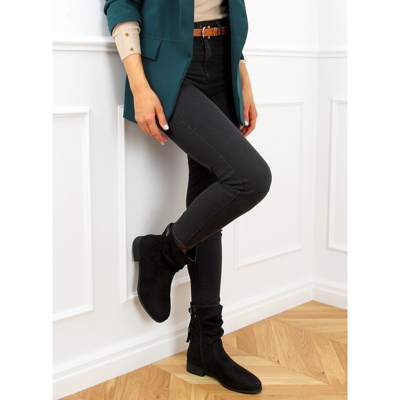 Platta stövlar med fransande svart B0-330 svart 2