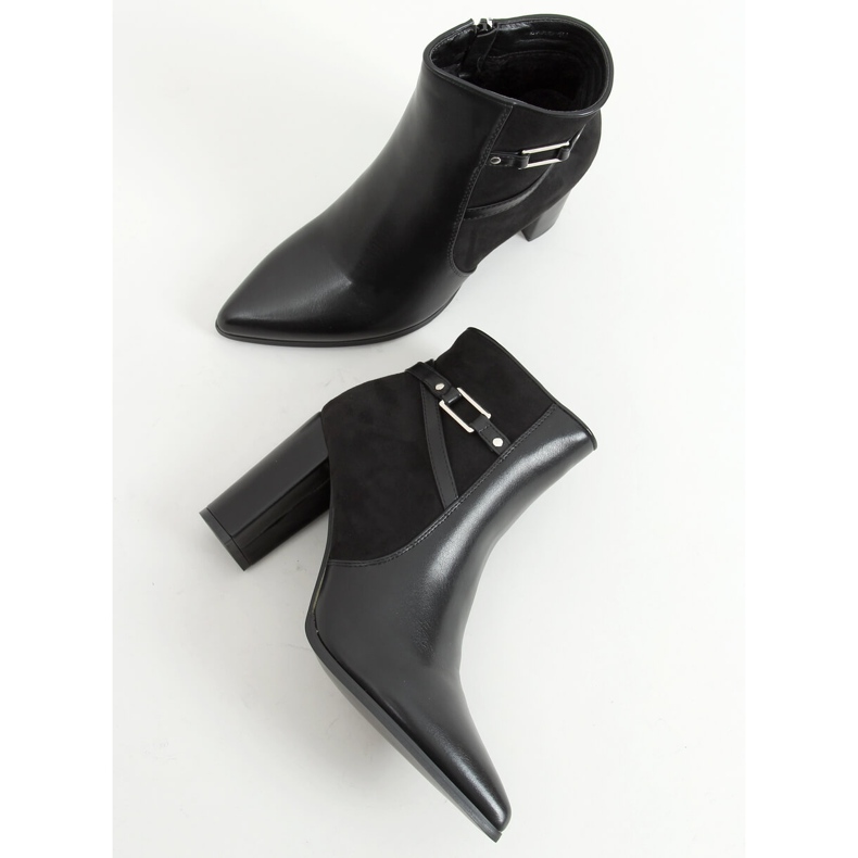 Svarta högklackade stövlar E9306 Svart 1