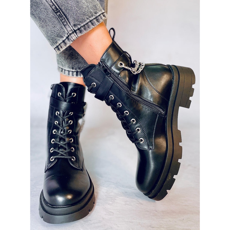 Svart Arbetare med kedjor RQ381 Svart 2