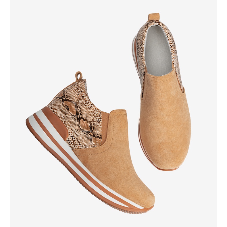 BM Orange sneakers på Infinitale -kilen 1