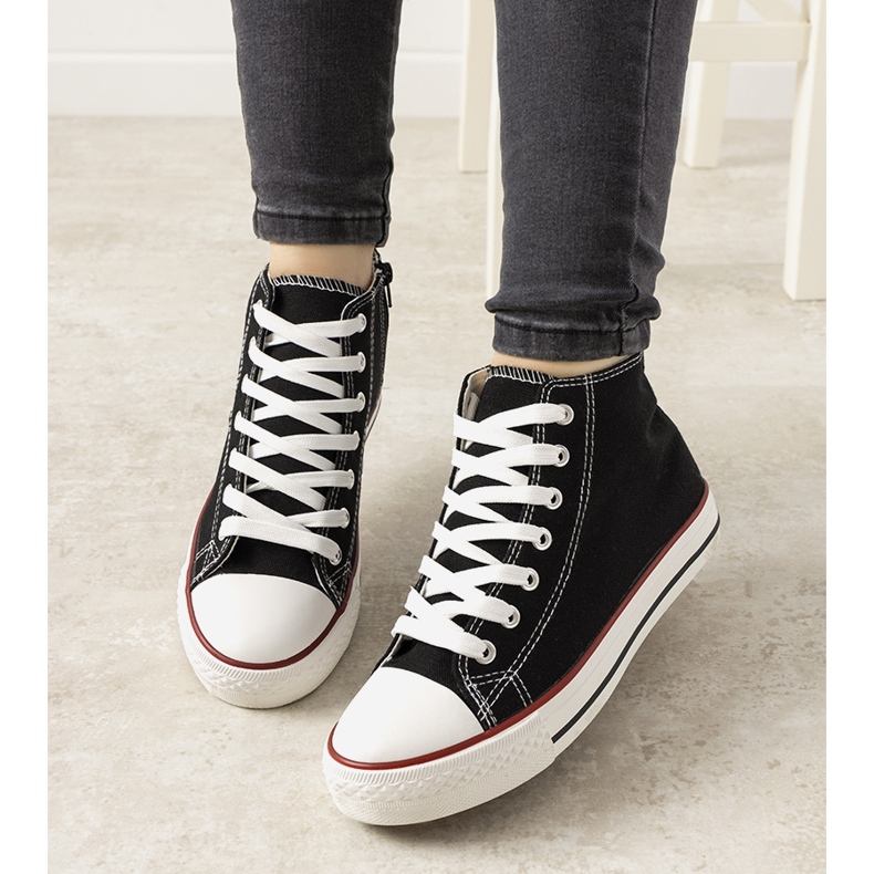 Svarta Mediana vristskor 1