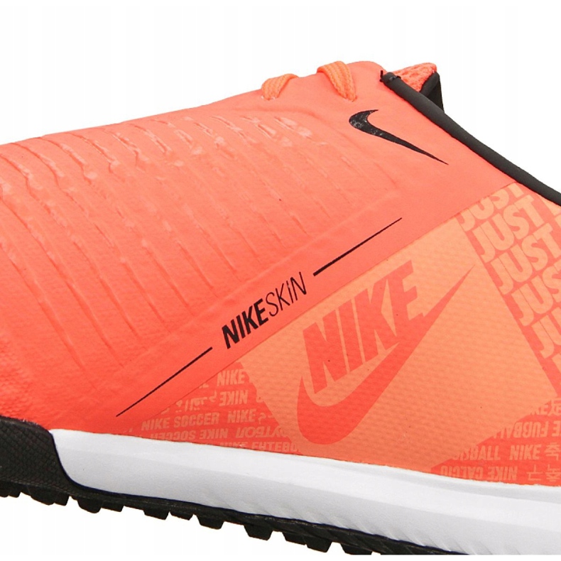 Nike Phantom Vnm Academy Tf M AO0571-810 fotbollsskor orange 2