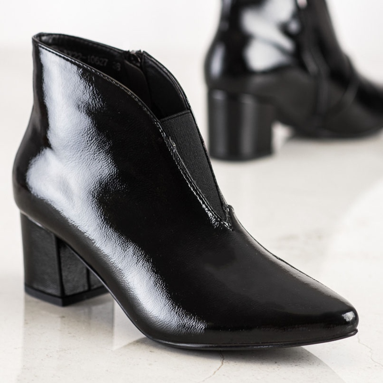 VINCEZA lackerade stövlar svart 1