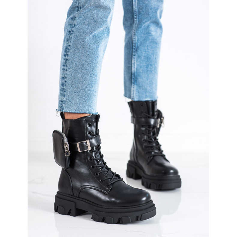 Bestelle Svart Vokrery med en ficka 1