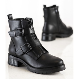 Queentina Värmda svarta arbetare 1