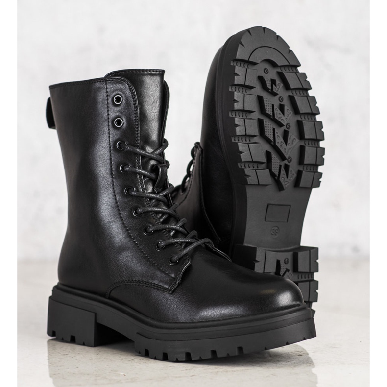 Evento Varma stövlar med ekoläder svart 1