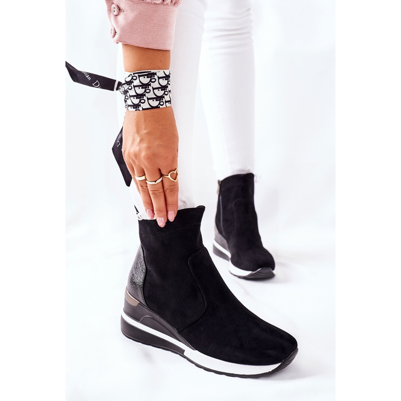 Vinceza Damskor på en kil Black Greenfort svart 1