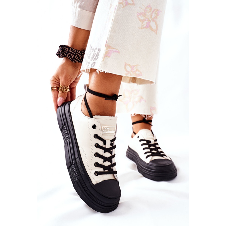 Varma sneakers för kvinnor GOE II2N4036 Vit svart 2