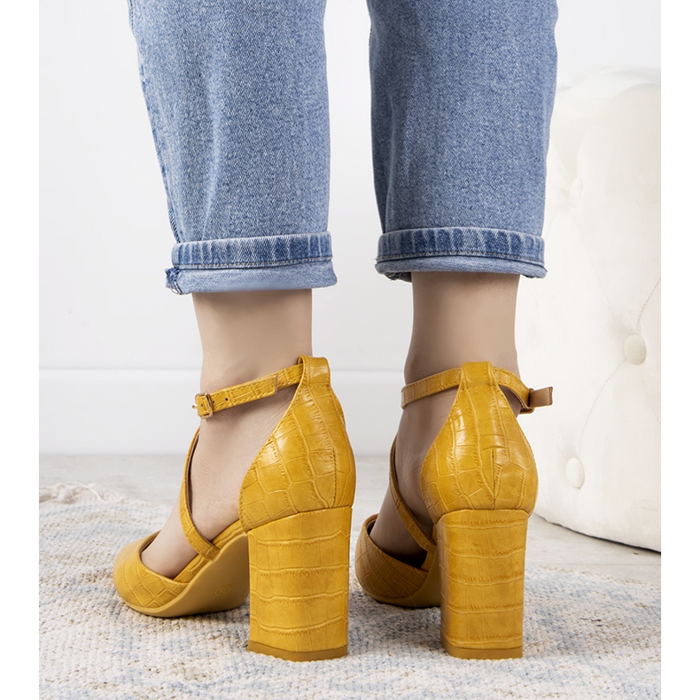 Gula pumpar på Strutt -stolpen 1