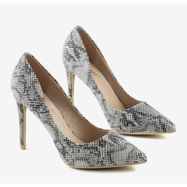 Svarta höga klackar i Graces ormskinnsmönster 1