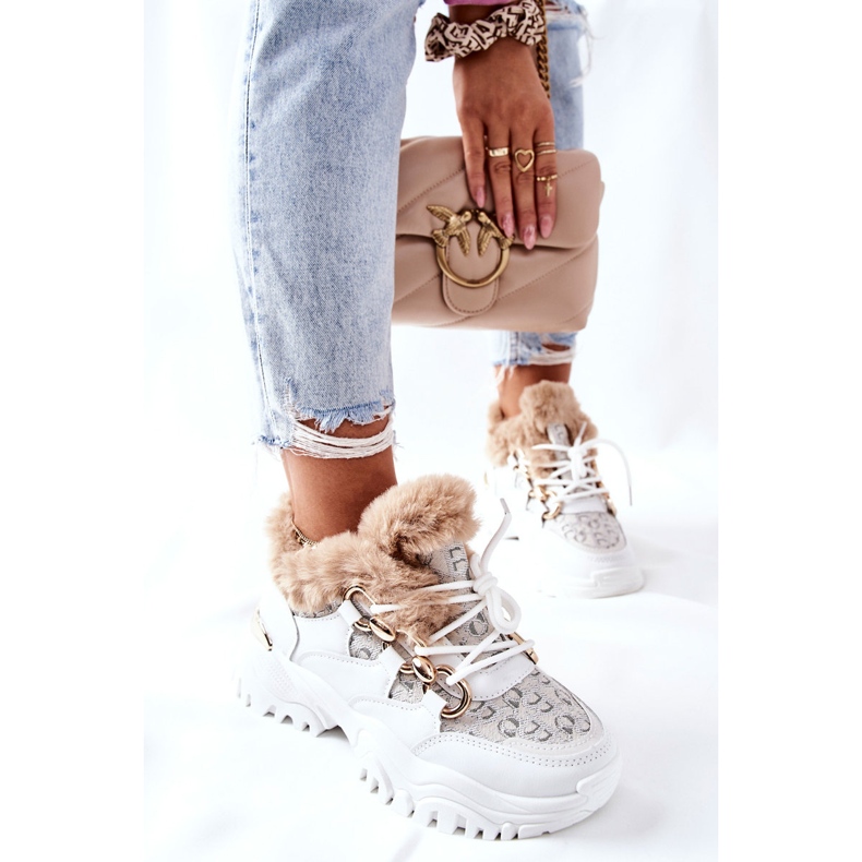 Kvinnors sportisolerade skor vita hjärtslag 1