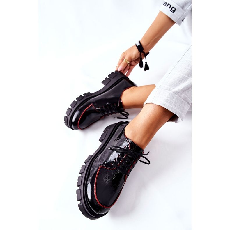 Kvinnors läderskor Maciejka Svart 5074A-01 2