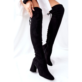 PG1 Svart mocka Agaloa stövlar på en bar 1